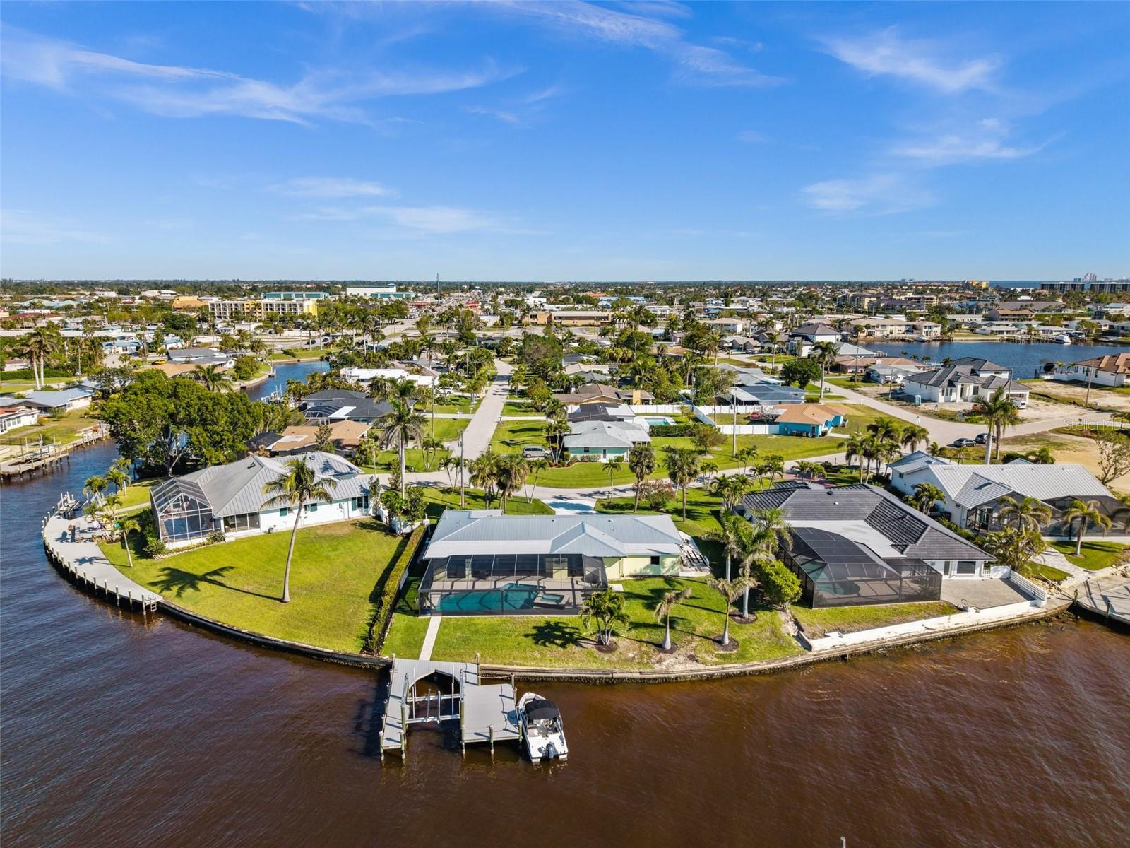 1600 EDITH ESPLANADE, CAPE CORAL, FL — photo 48