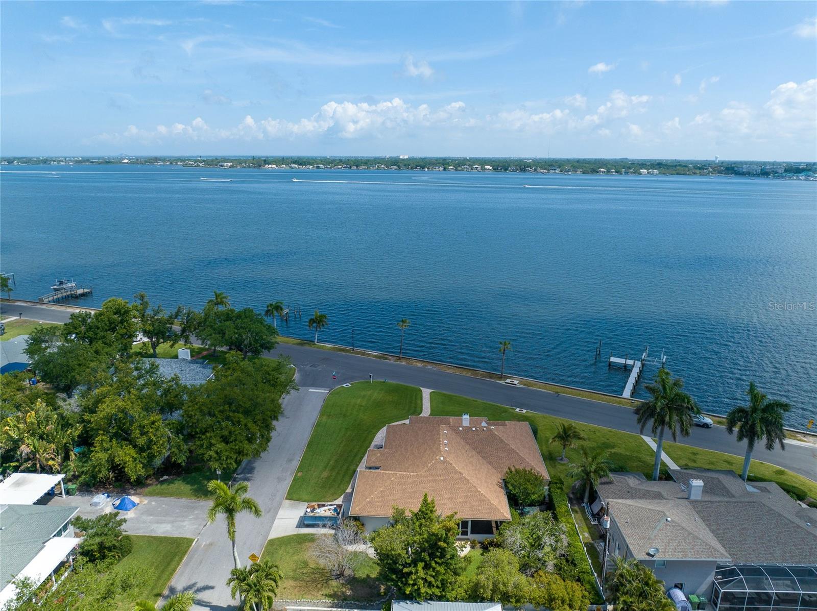 2305 RIVERVIEW BLVD, BRADENTON, FL — photo 44