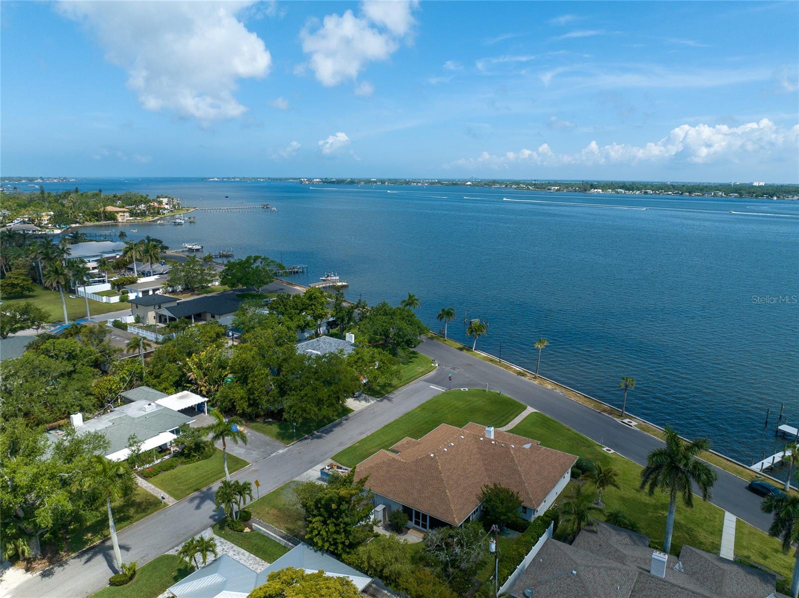 2305 RIVERVIEW BLVD, BRADENTON, FL — photo 45