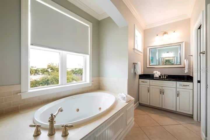 4808 GULF DR #B, HOLMES BEACH, FL — photo 27