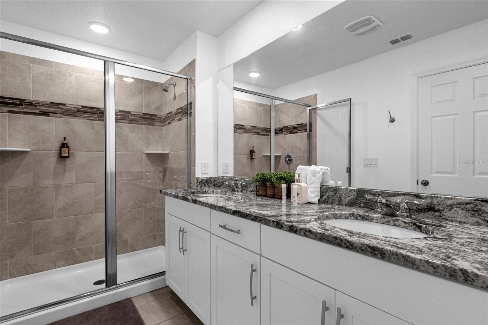 1644 TROPICAL PALMS CIR, KISSIMMEE, FL — photo 40