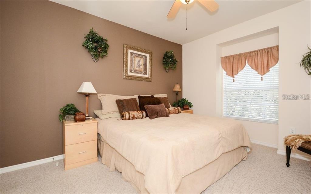7685 PLANTATION CIR #B, UNIVERSITY PARK, FL — photo 12