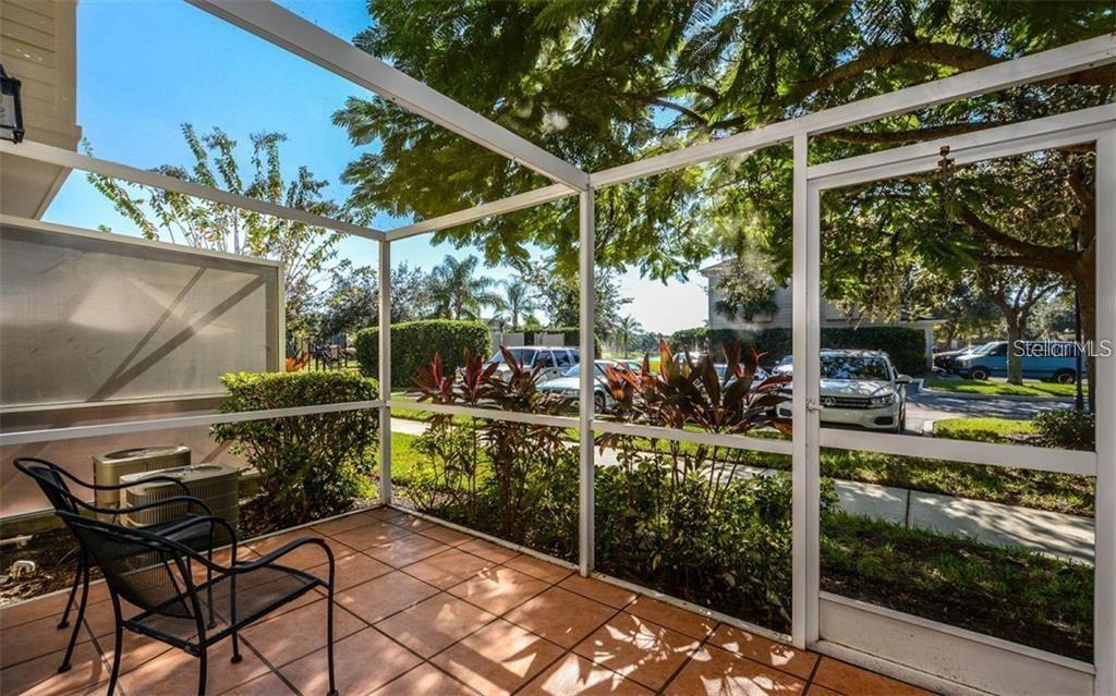 7685 PLANTATION CIR #B, UNIVERSITY PARK, FL — photo 18
