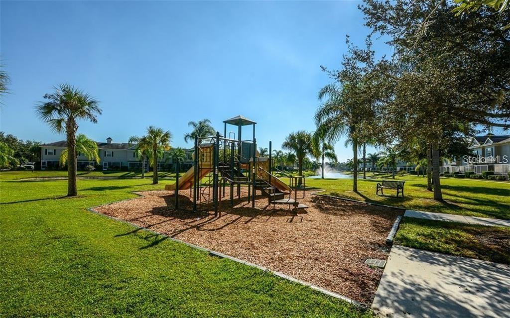7685 PLANTATION CIR #B, UNIVERSITY PARK, FL — photo 20