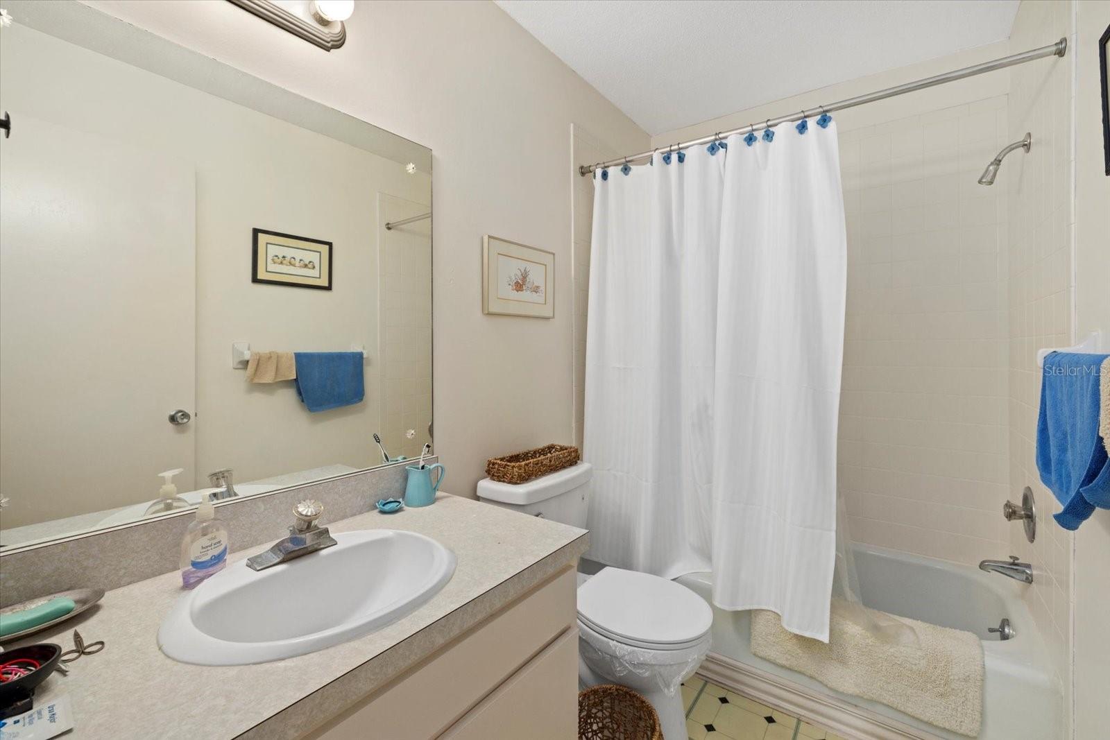 1343 GLENDALE CIR W #216, SARASOTA, FL — photo 16