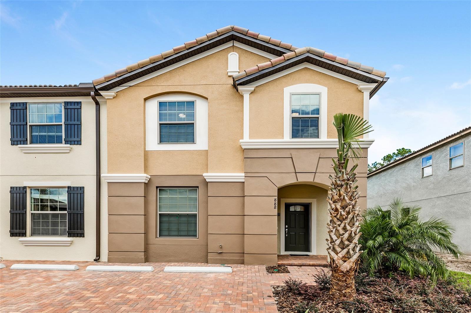 8887 GENEVE CT, KISSIMMEE, FL