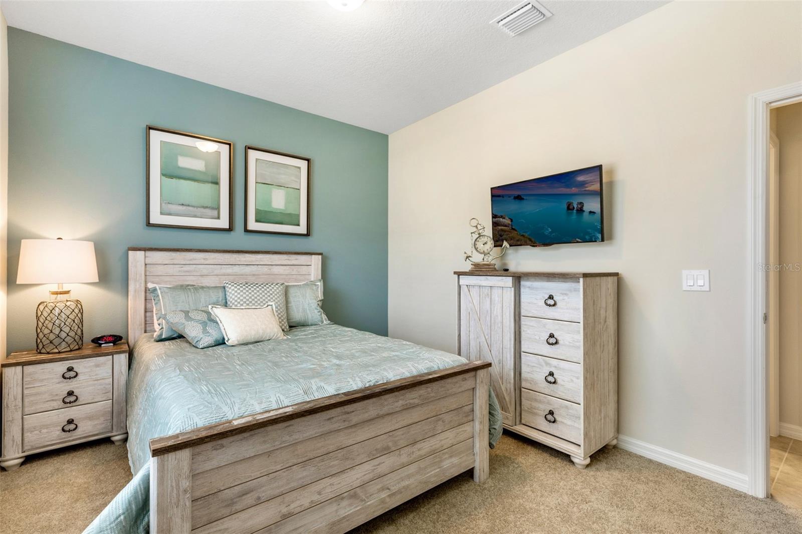 8887 GENEVE CT, KISSIMMEE, FL — photo 15