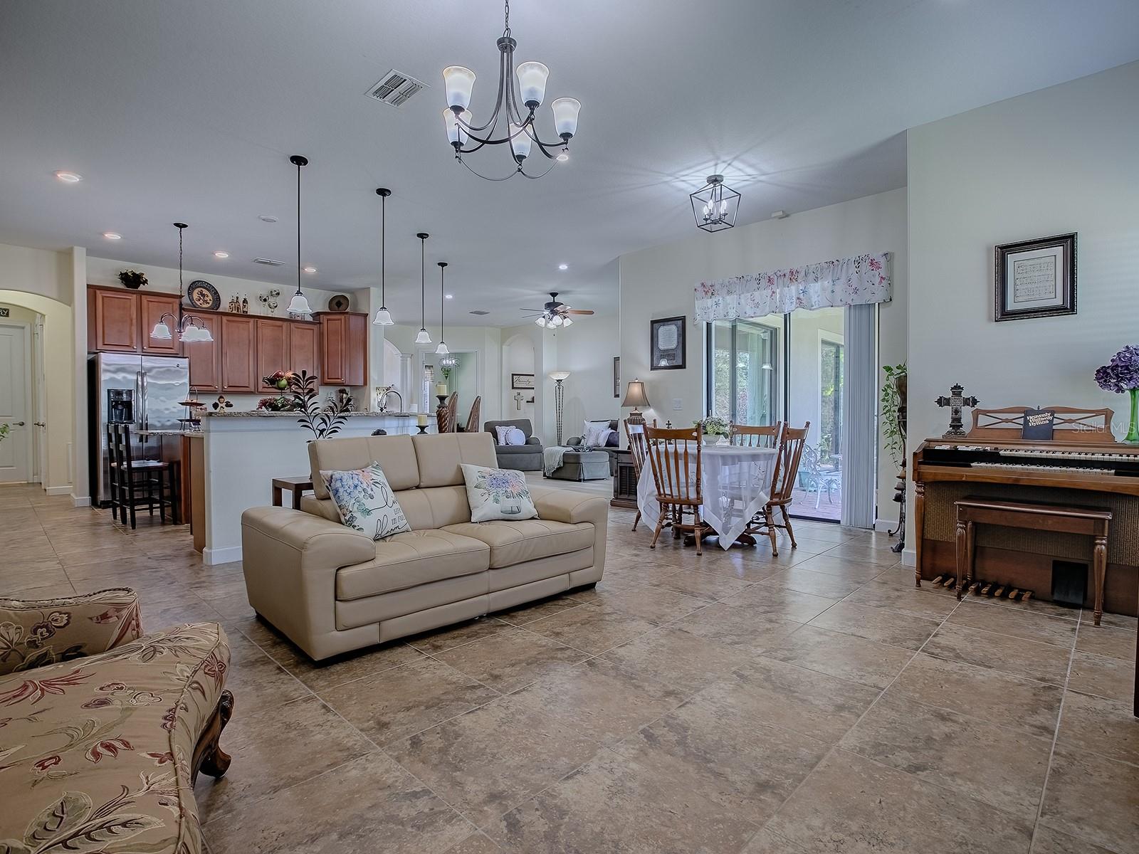 1408 DEUCE CIR, DAVENPORT, FL — photo 22