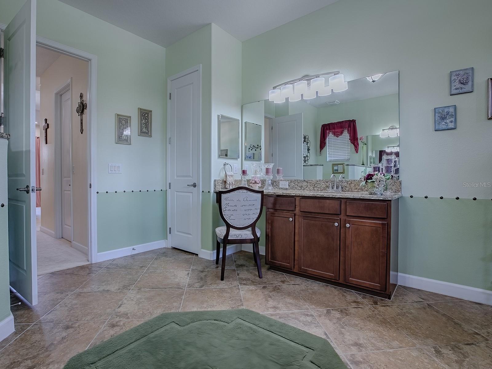 1408 DEUCE CIR, DAVENPORT, FL — photo 32