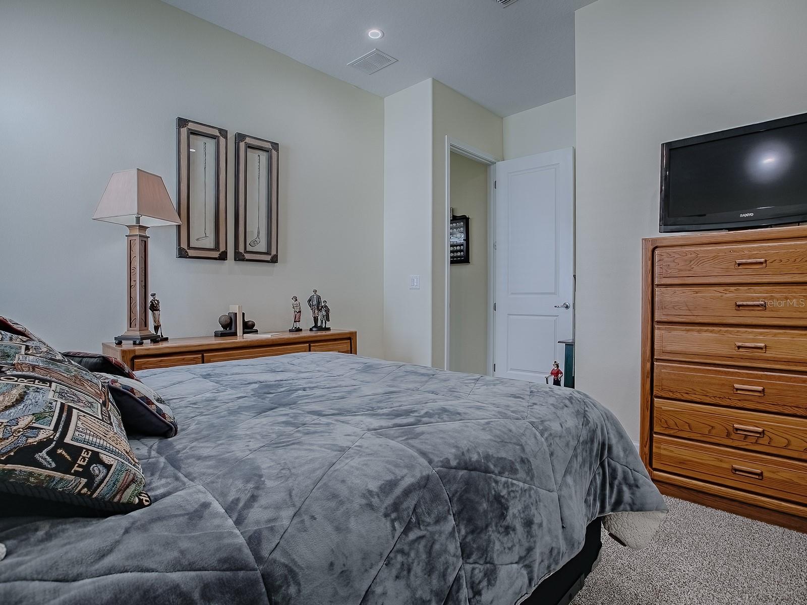 1408 DEUCE CIR, DAVENPORT, FL — photo 40