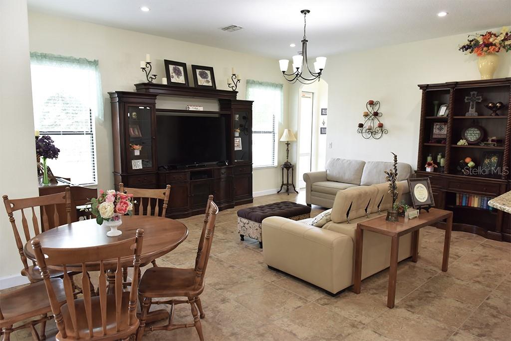 1408 DEUCE CIR, DAVENPORT, FL — photo 24