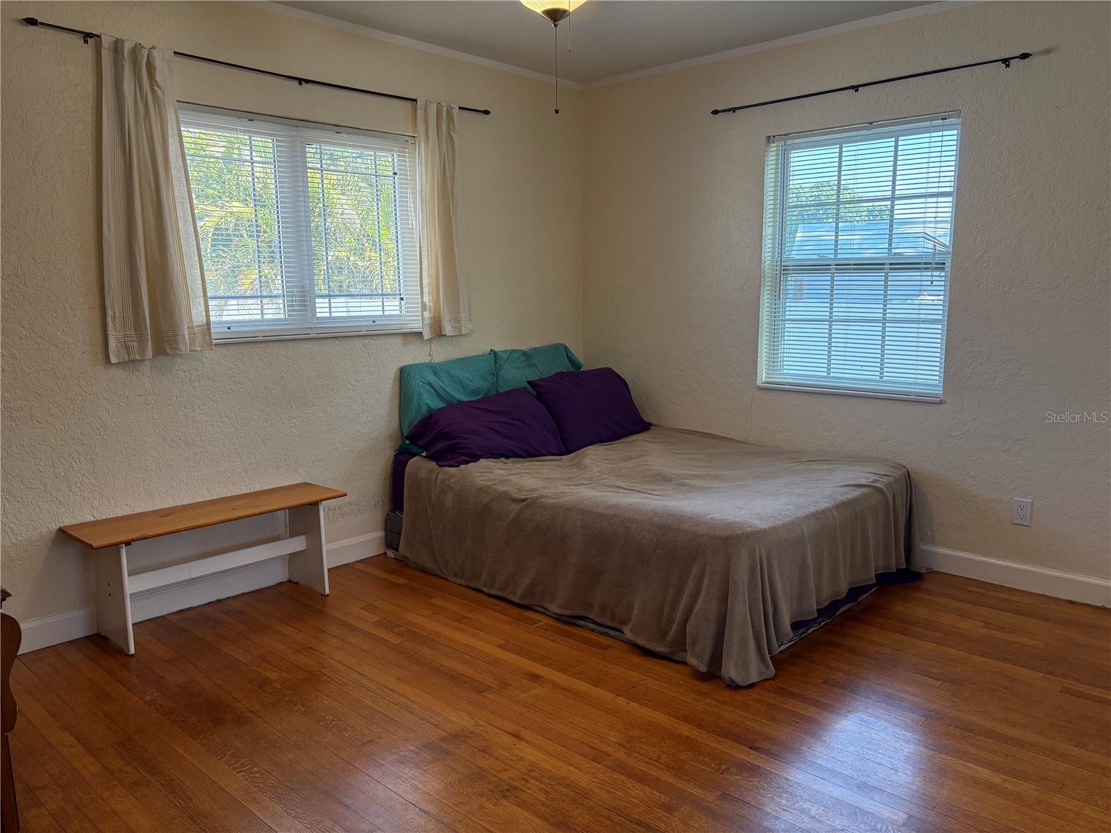 6221 13TH AVE N, ST PETERSBURG, FL — photo 13