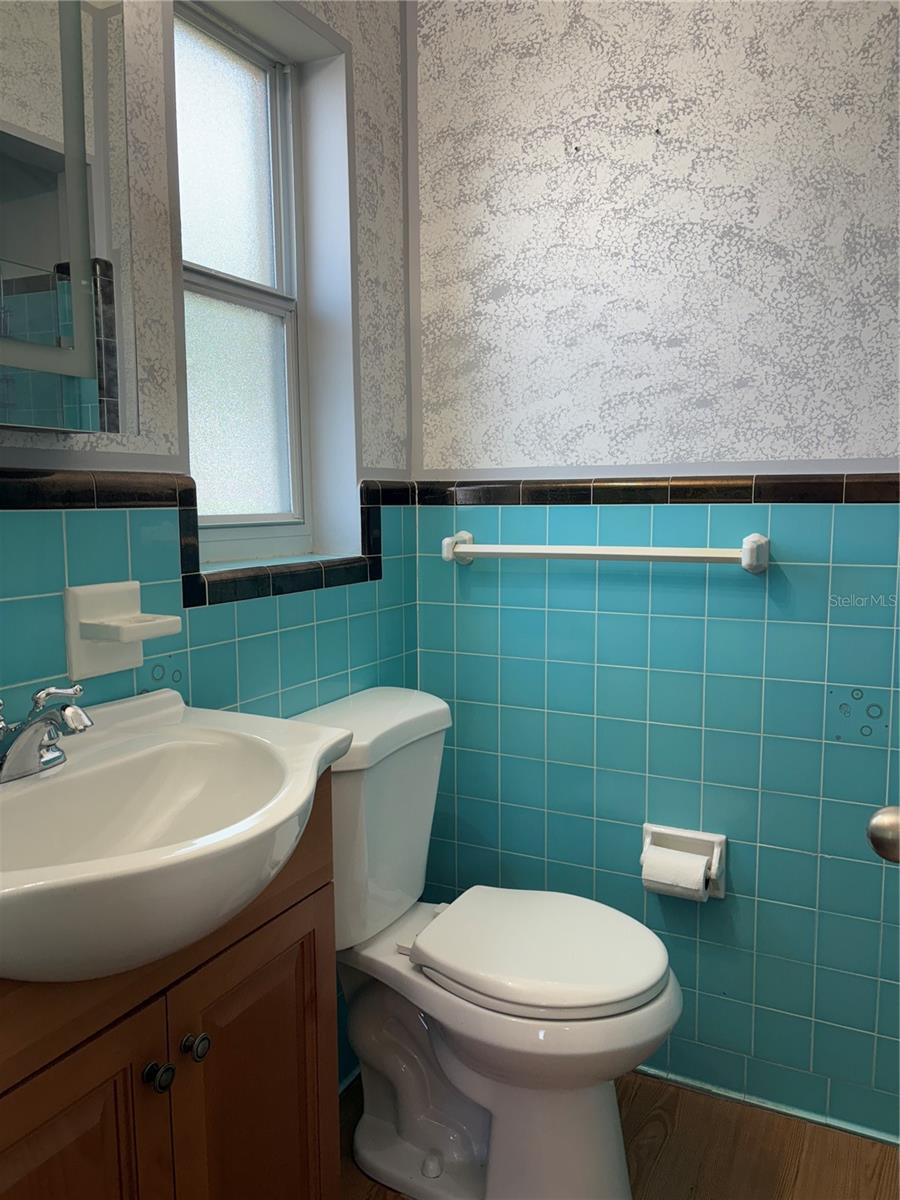 6221 13TH AVE N, ST PETERSBURG, FL — photo 14