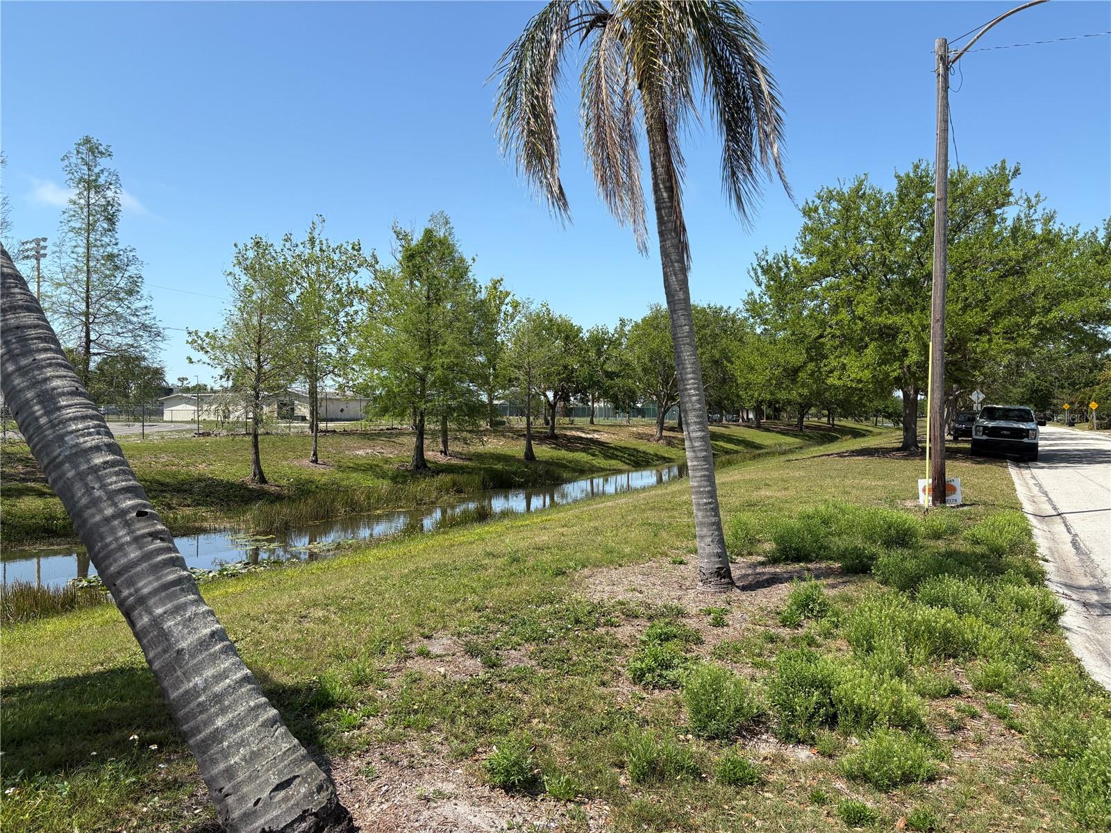 6221 13TH AVE N, ST PETERSBURG, FL — photo 33