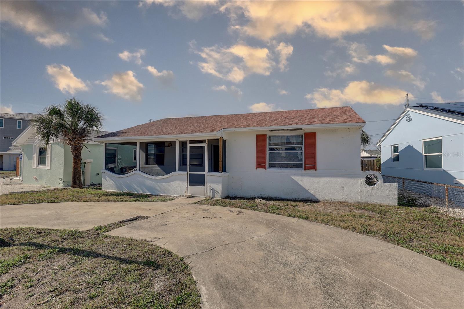 440 S BAYSHORE DR, MADEIRA BEACH, FL