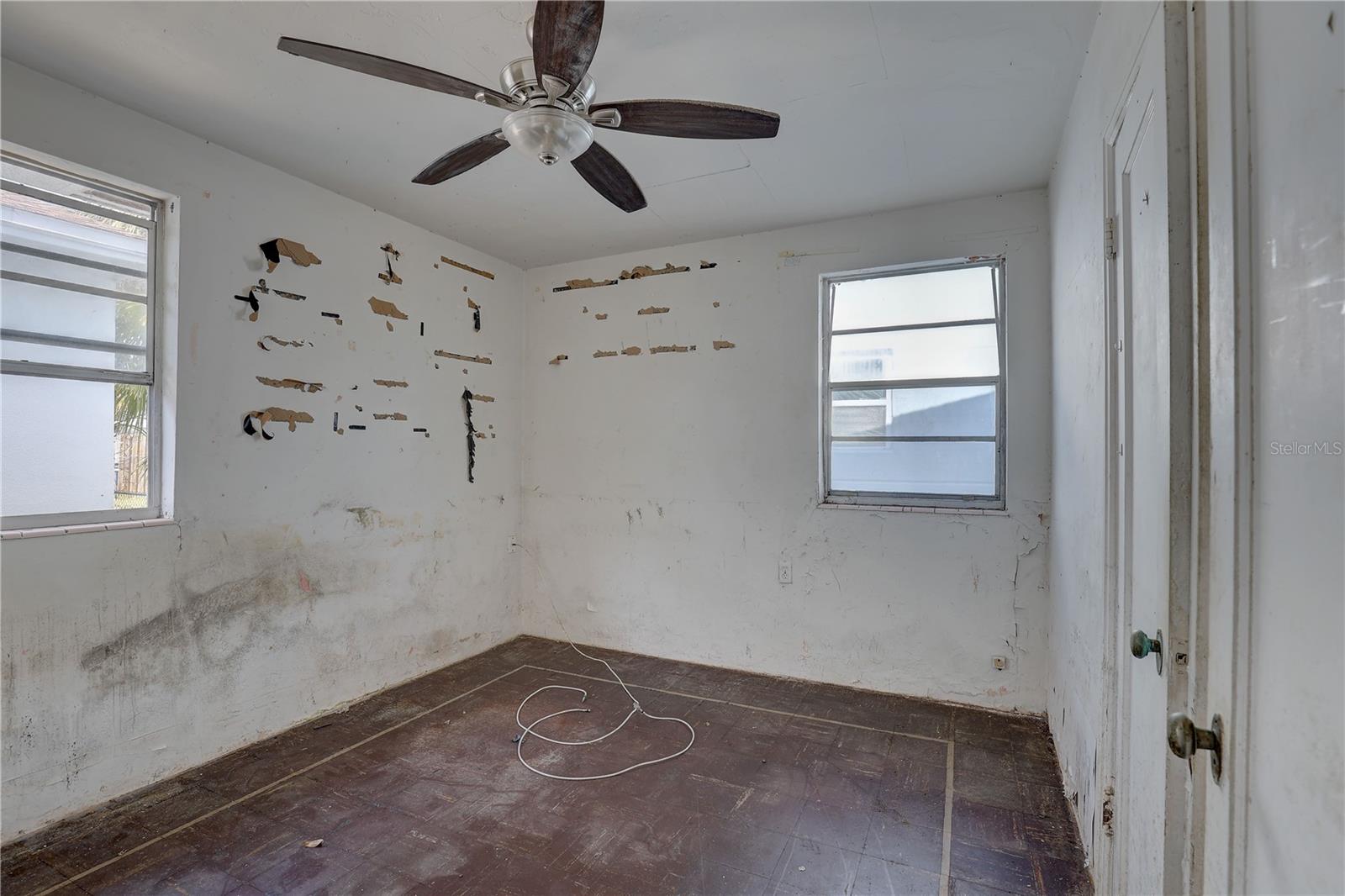 440 S BAYSHORE DR, MADEIRA BEACH, FL — photo 18