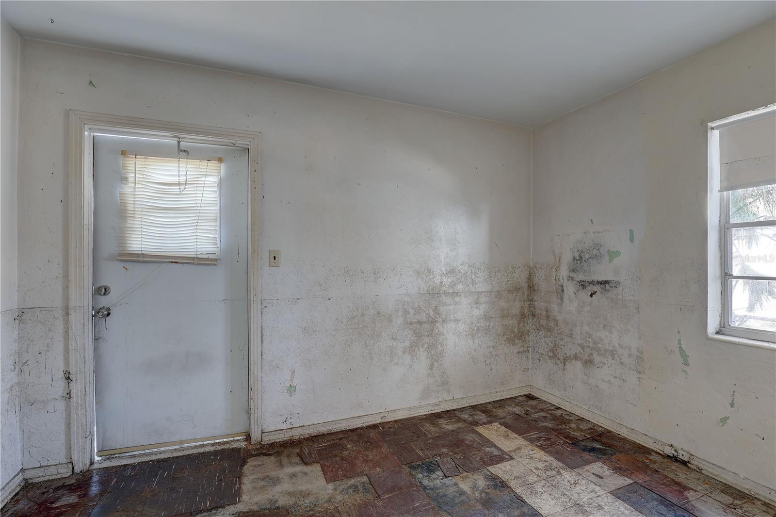 440 S BAYSHORE DR, MADEIRA BEACH, FL — photo 26