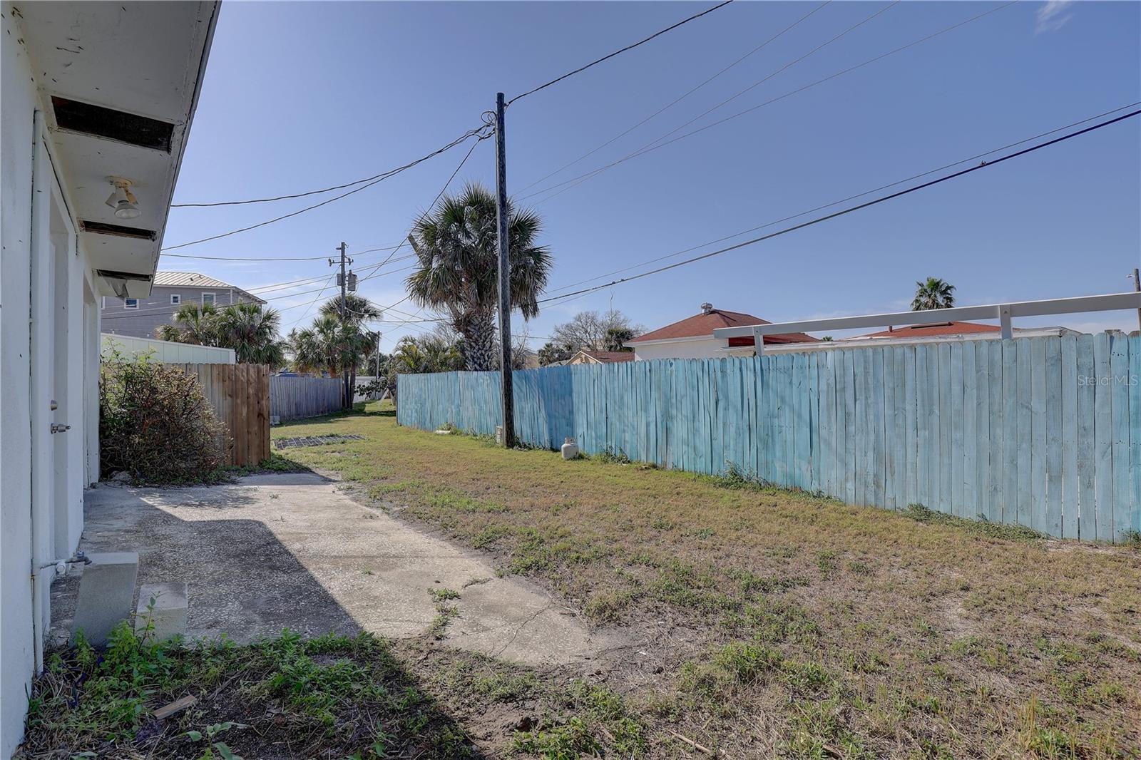 440 S BAYSHORE DR, MADEIRA BEACH, FL — photo 33