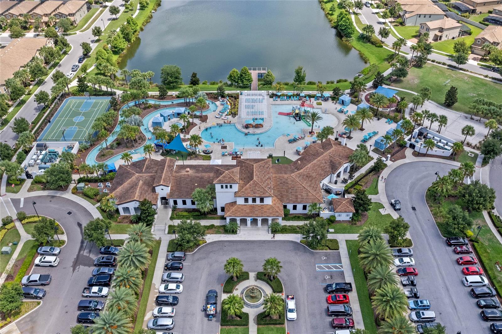 2427 DUBAI ST, KISSIMMEE, FL — photo 45