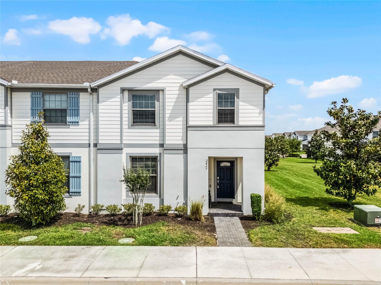 2427 DUBAI ST, KISSIMMEE, FL — photo 2