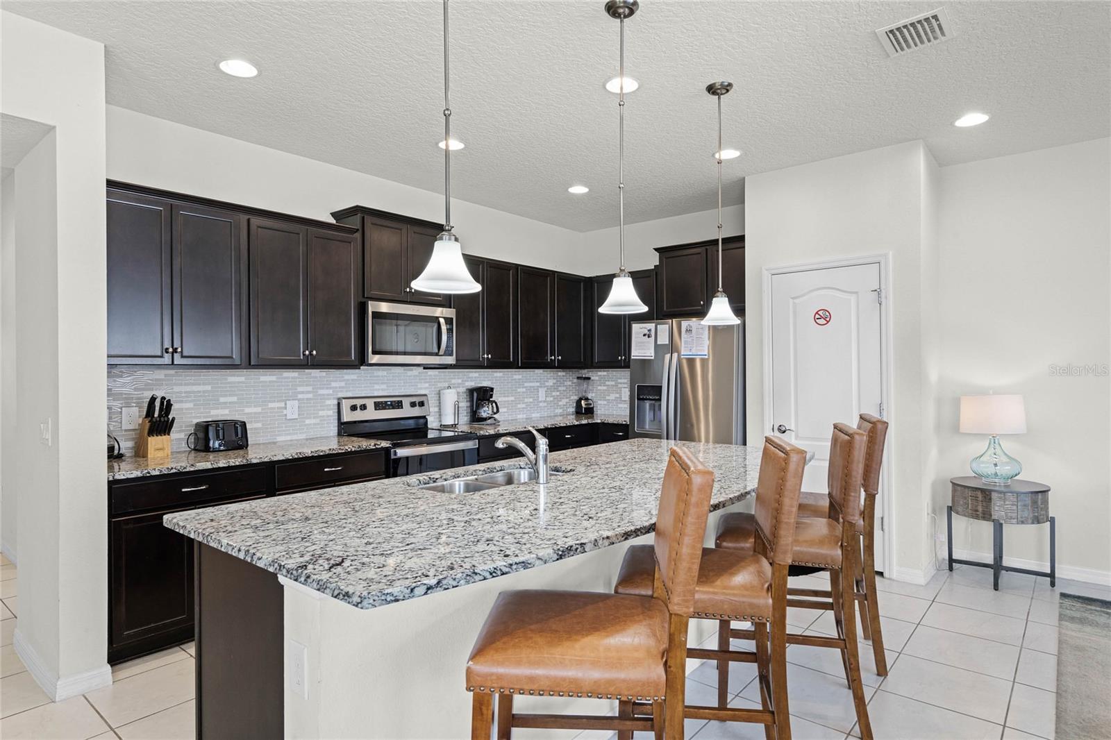 2427 DUBAI ST, KISSIMMEE, FL — photo 11