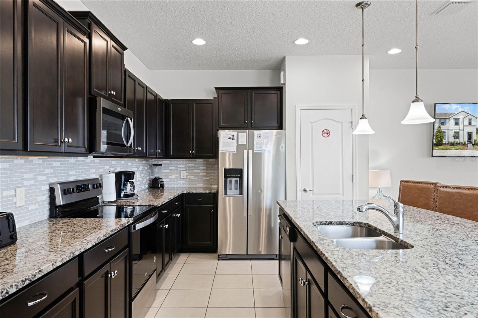 2427 DUBAI ST, KISSIMMEE, FL — photo 12