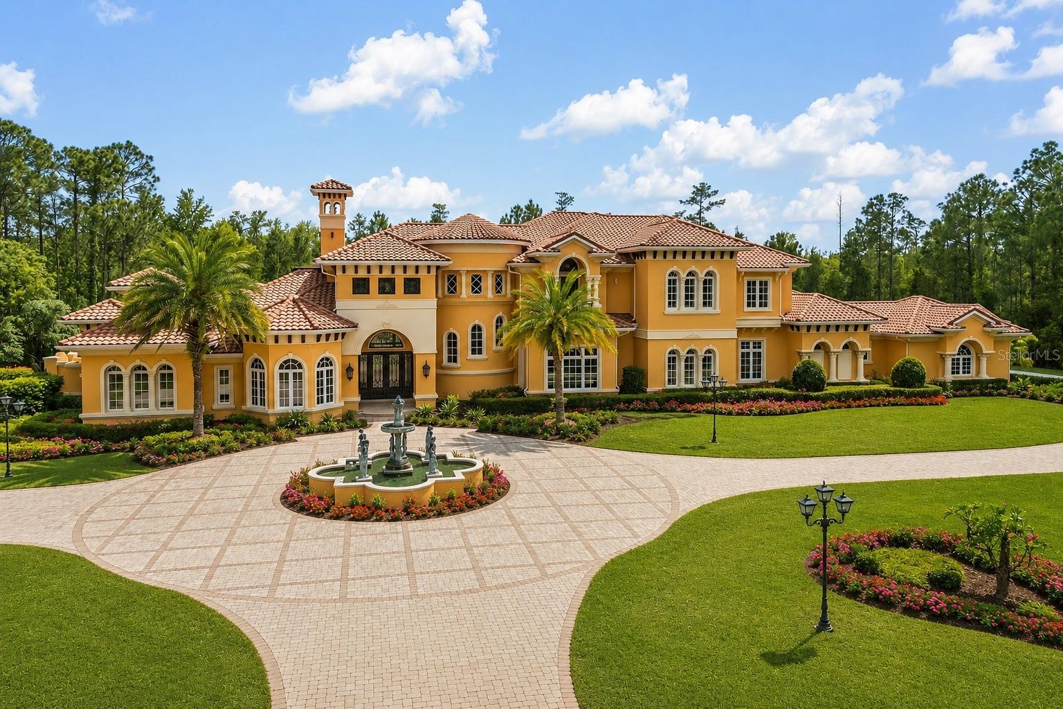 8590 APACHE TRL, KISSIMMEE, FL