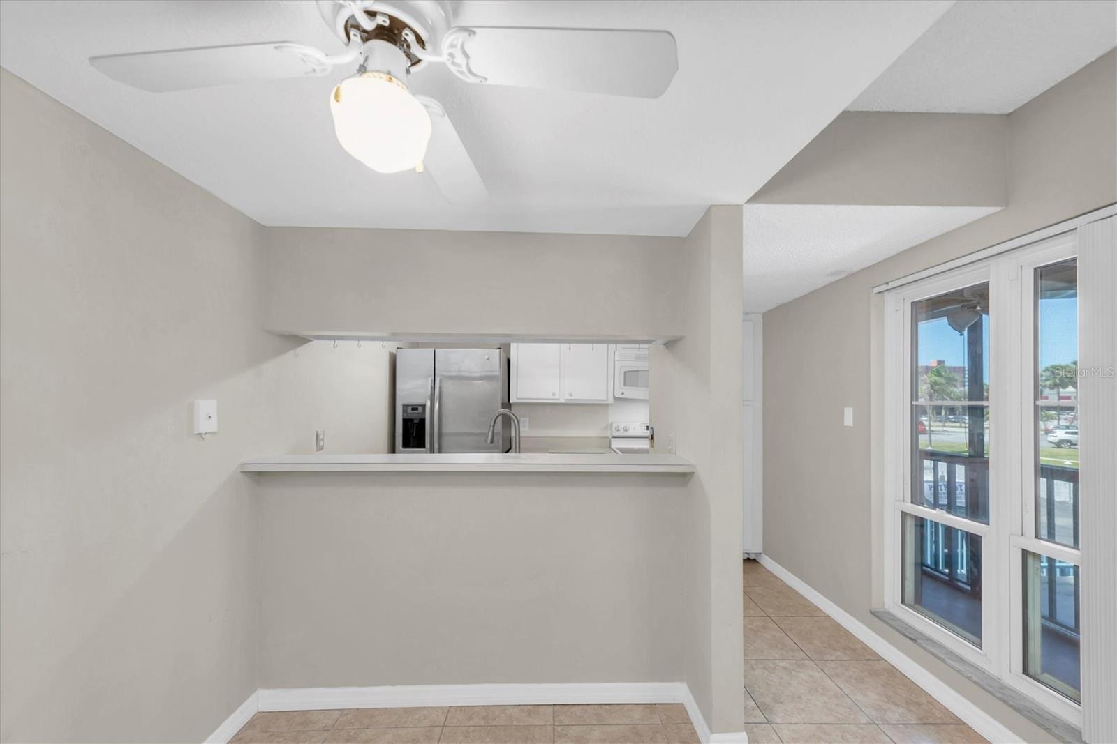 171 MEDALLION BLVD #F, MADEIRA BEACH, FL — photo 8