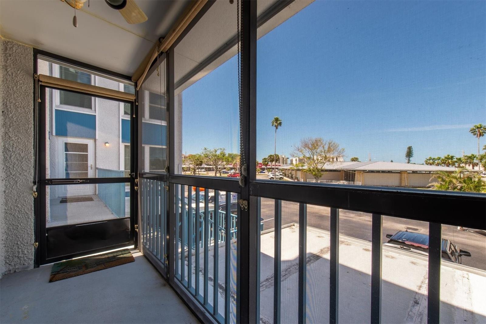 171 MEDALLION BLVD #F, MADEIRA BEACH, FL — photo 20