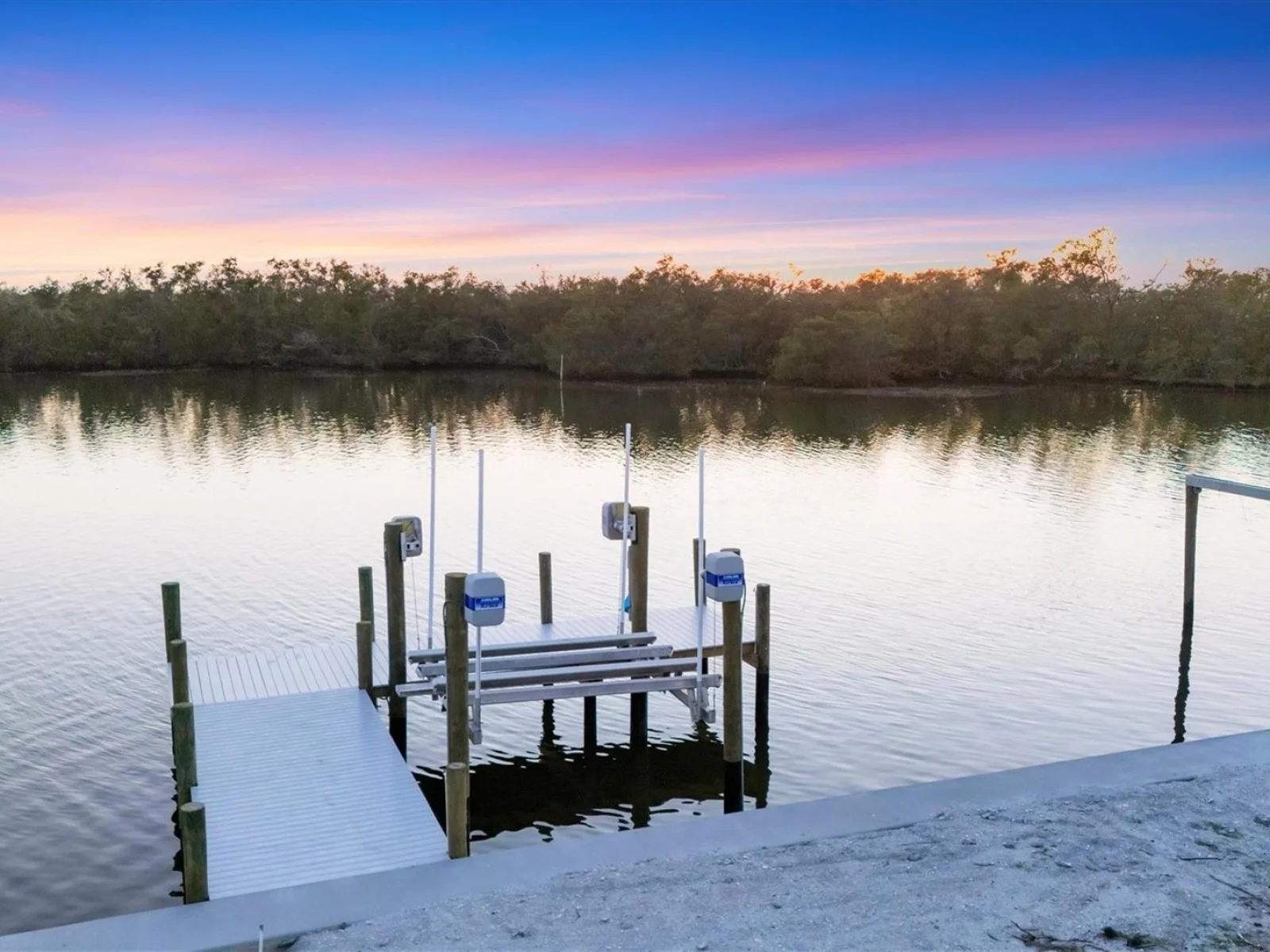 7314 WESTMORELAND DR, SARASOTA, FL — photo 10