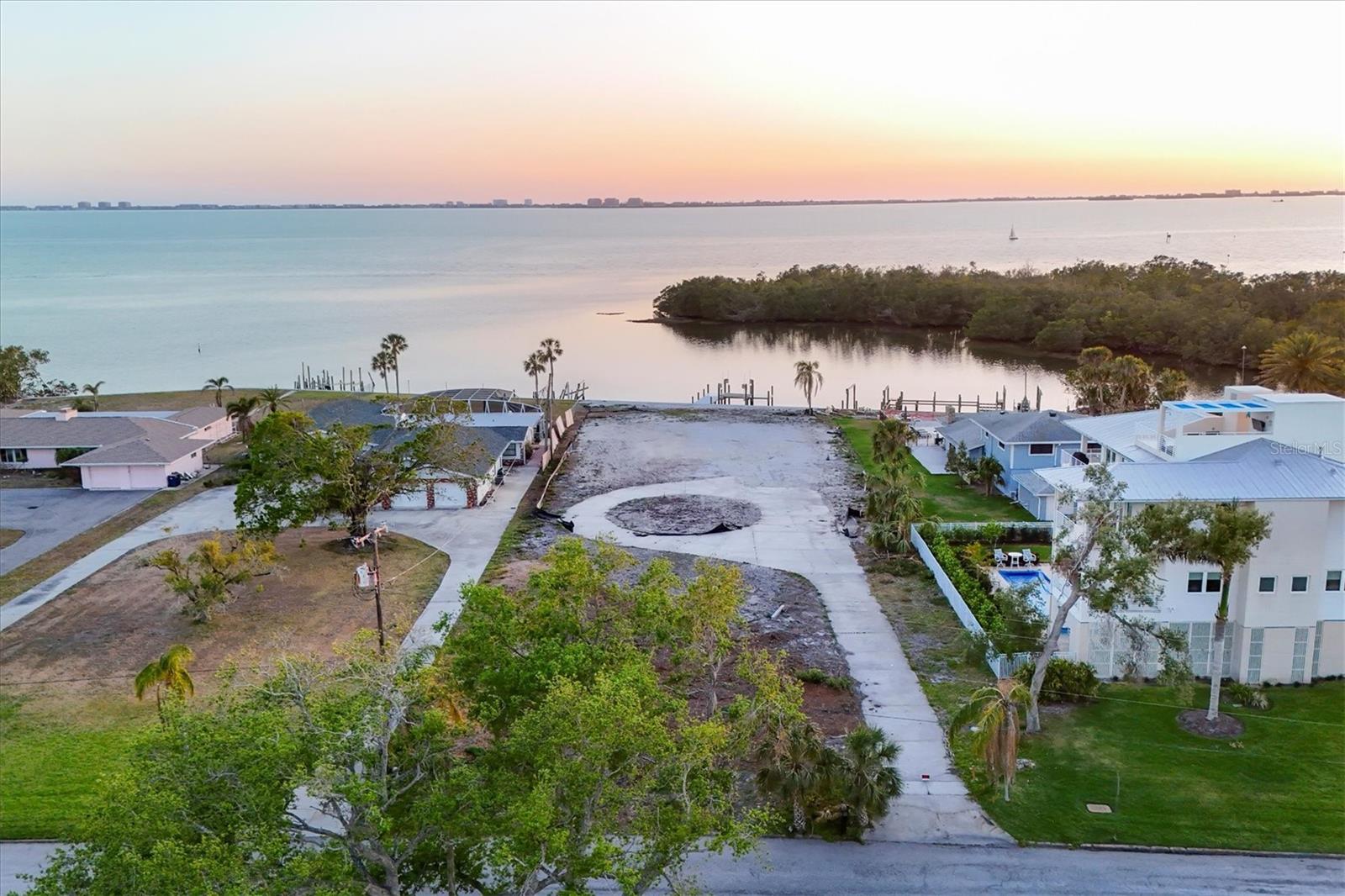 7314 WESTMORELAND DR, SARASOTA, FL — photo 26