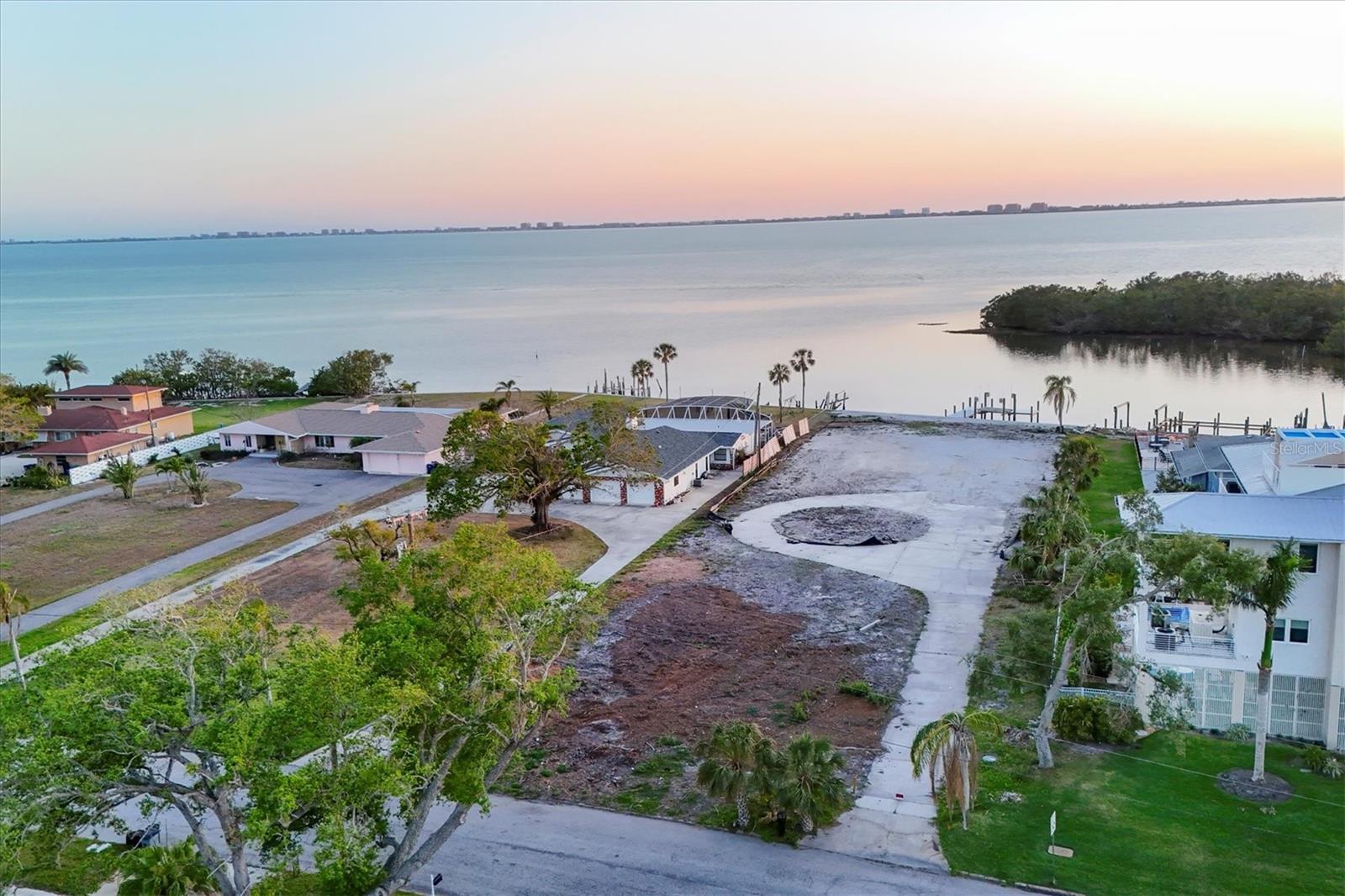 7314 WESTMORELAND DR, SARASOTA, FL — photo 27