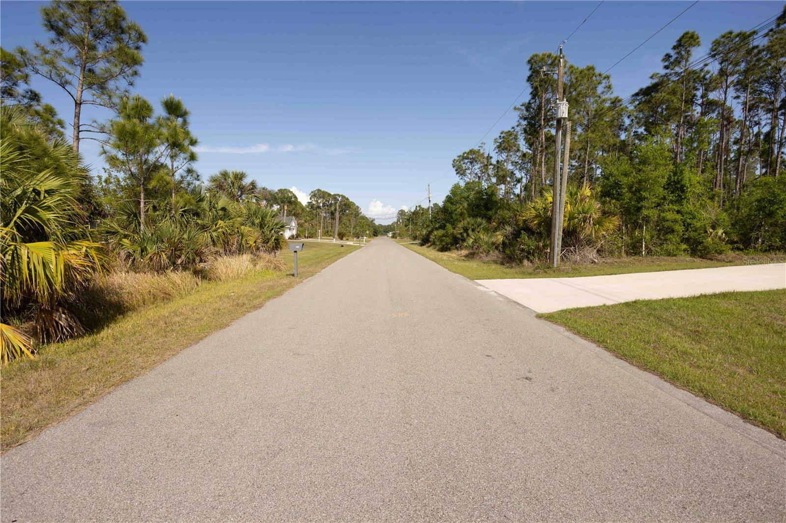 SAWYER CIR, NORTH PORT, FL — photo 7