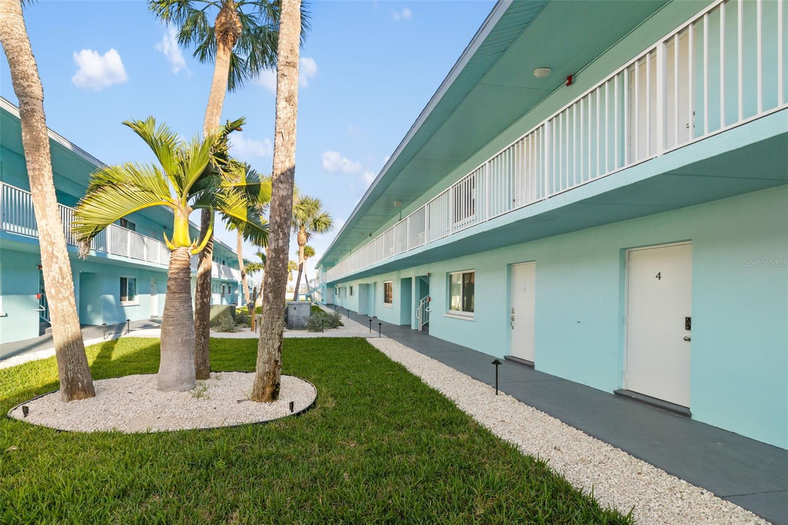 117 7TH ST N #5, BRADENTON BEACH, FL — photo 4