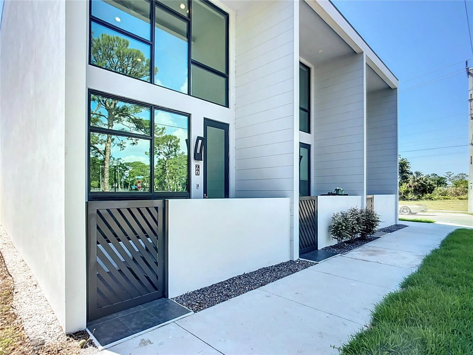 941 N OSPREY AVE, SARASOTA, FL — photo 10