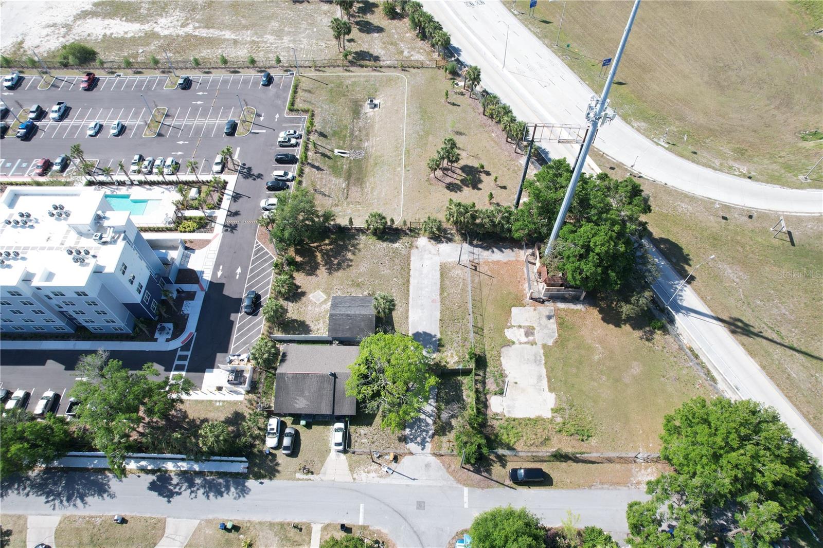 705 E WILMA ST, TAMPA, FL — photo 32