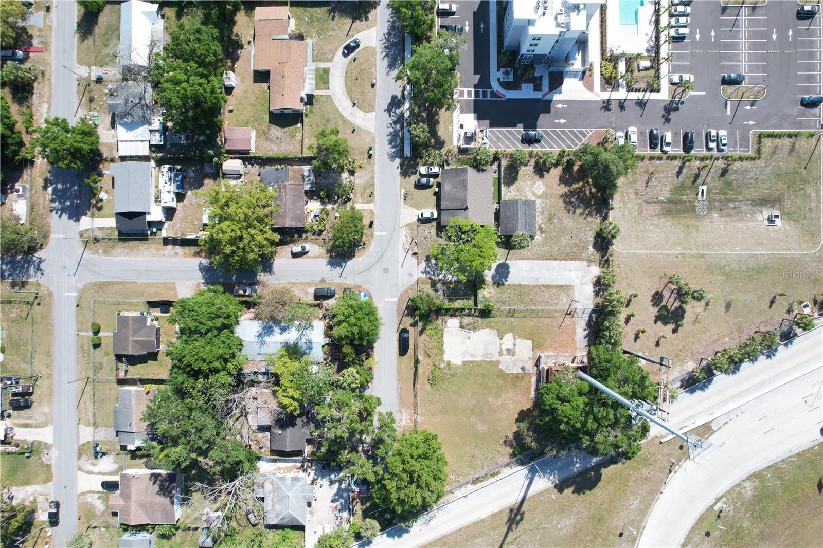 705 E WILMA ST, TAMPA, FL — photo 35