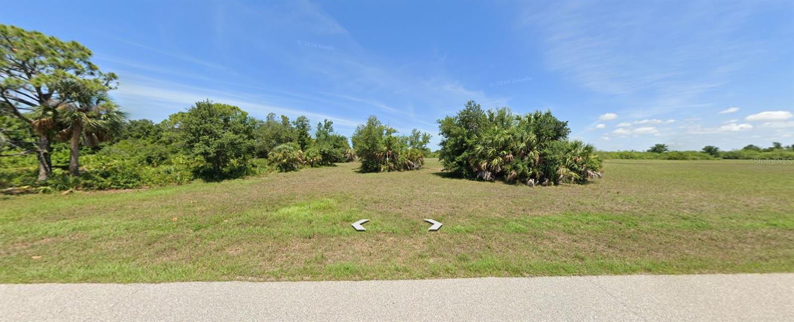 5 DECORORE DR #2, ROTONDA WEST, FL