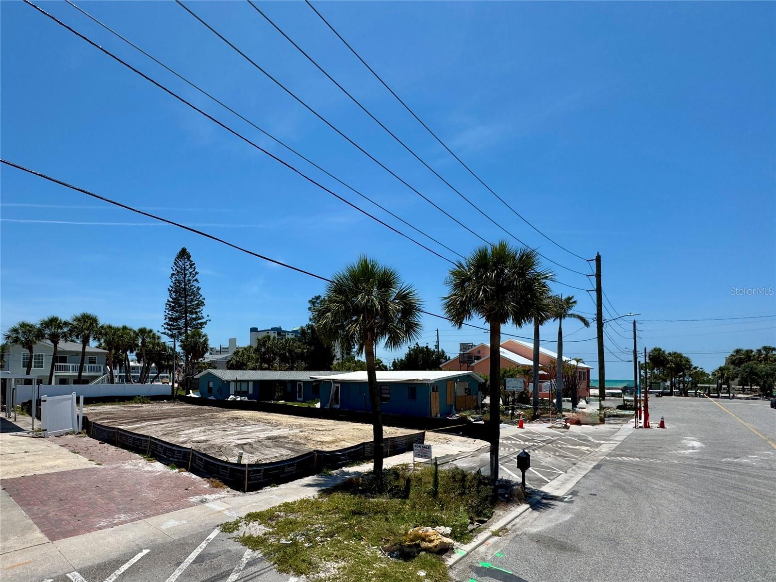 630 COREY AVE, ST PETE BEACH, FL — photo 3