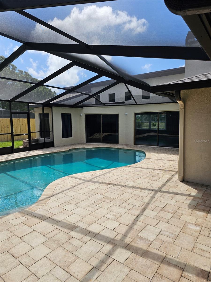 12619 98TH ST, LARGO, FL — photo 31