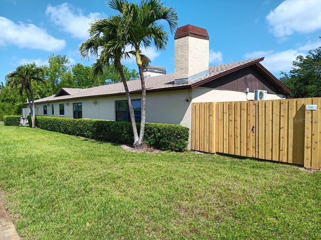 12619 98TH ST, LARGO, FL — photo 34