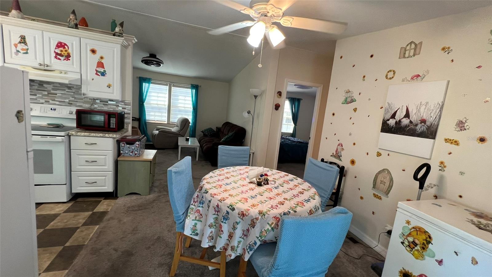 3829 CHAH DR, ZEPHYRHILLS, FL — photo 3