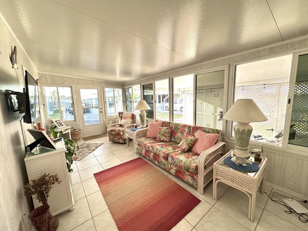 2094 DETROITER ST, SARASOTA, FL — photo 6