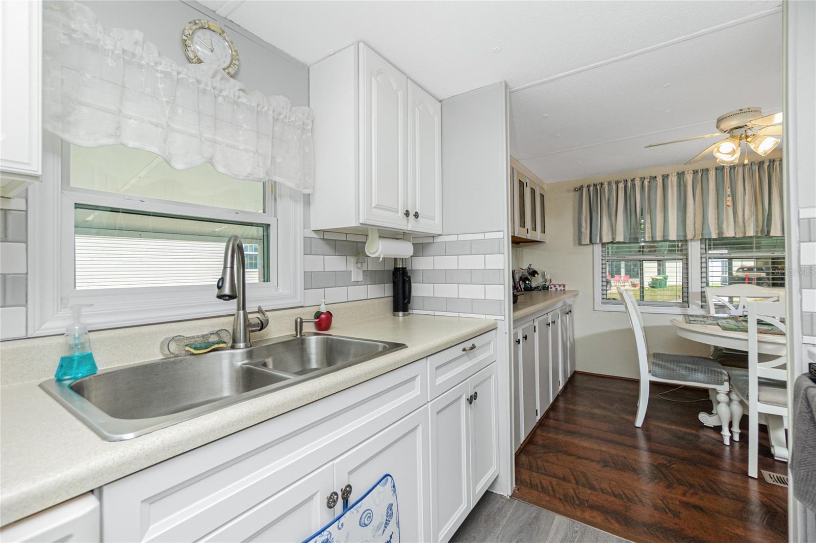 7598 RATAN CIR, PORT CHARLOTTE, FL — photo 6