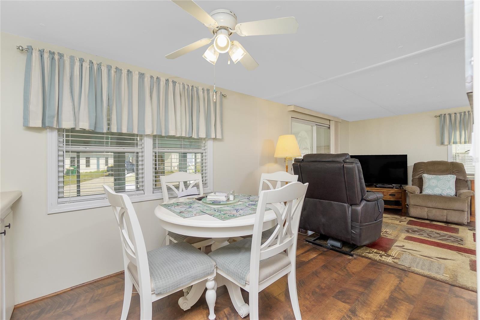 7598 RATAN CIR, PORT CHARLOTTE, FL — photo 8