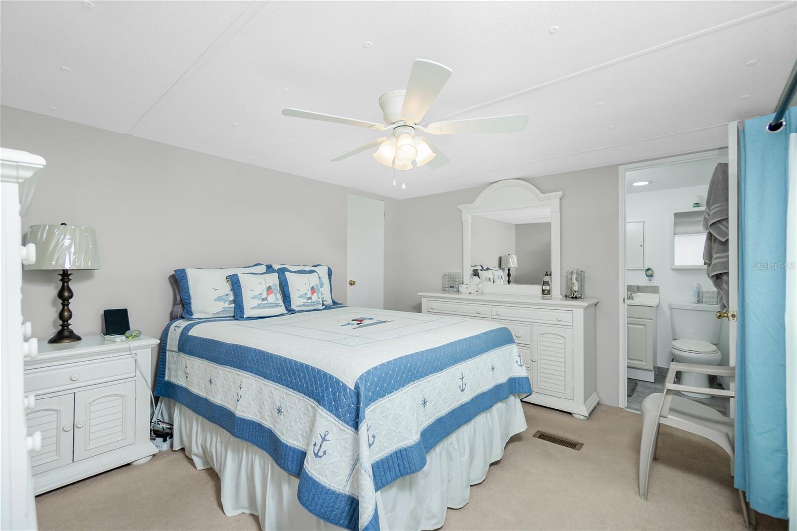 7598 RATAN CIR, PORT CHARLOTTE, FL — photo 12