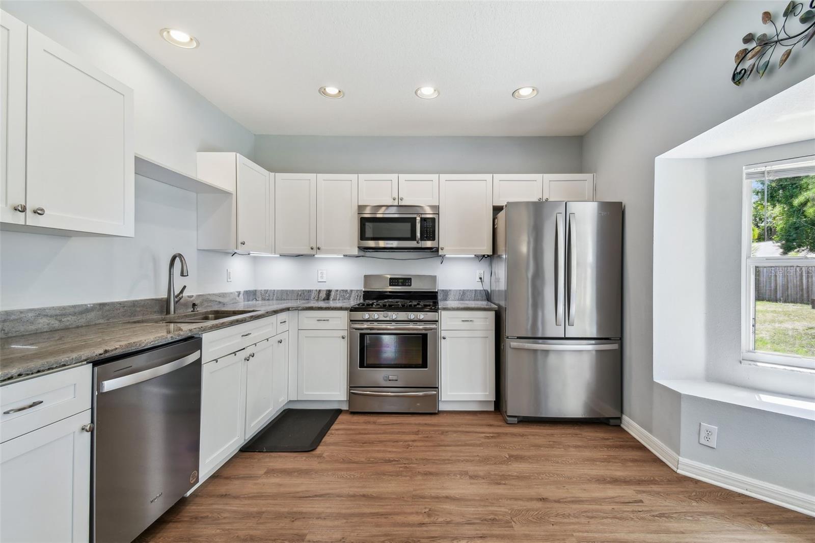 24231 SATINWOOD CT, LUTZ, FL — photo 25