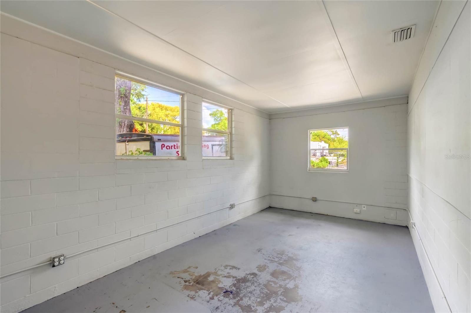 322 N FRANKFORT AVE, DELAND, FL — photo 15