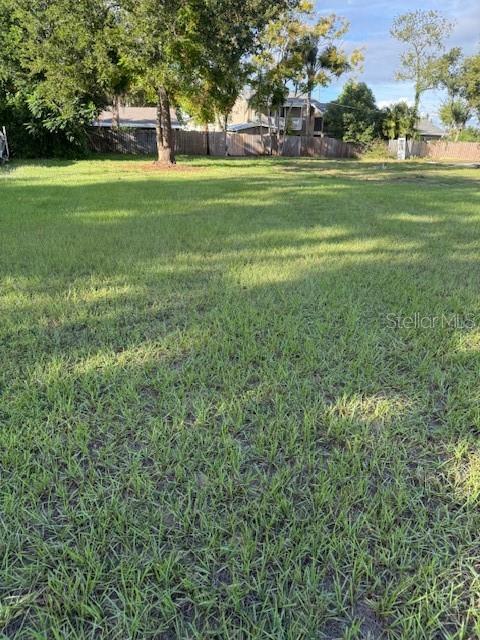 EAST, CLERMONT, FL