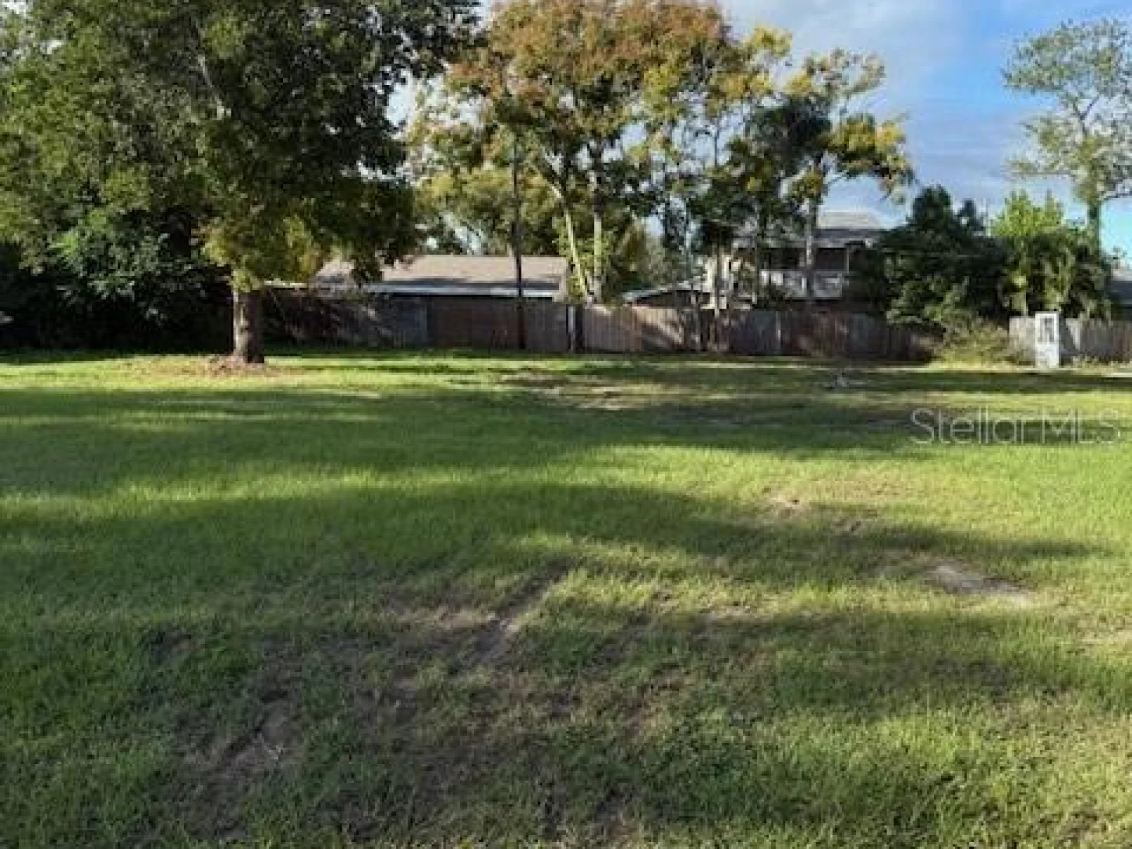 EAST, CLERMONT, FL — photo 14